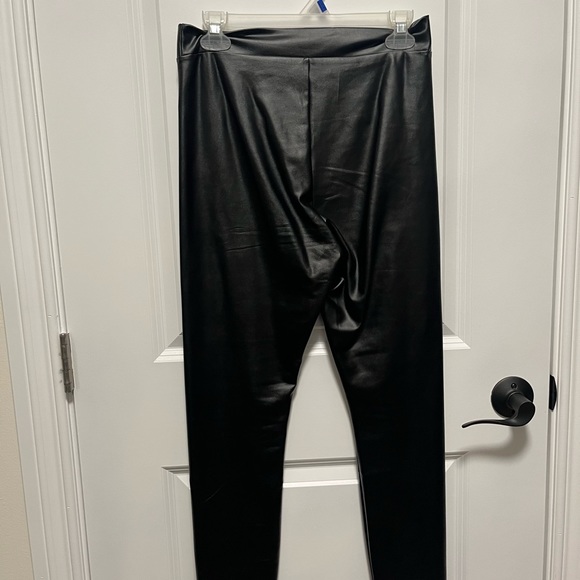 Leather leggings - Picture 1 of 2